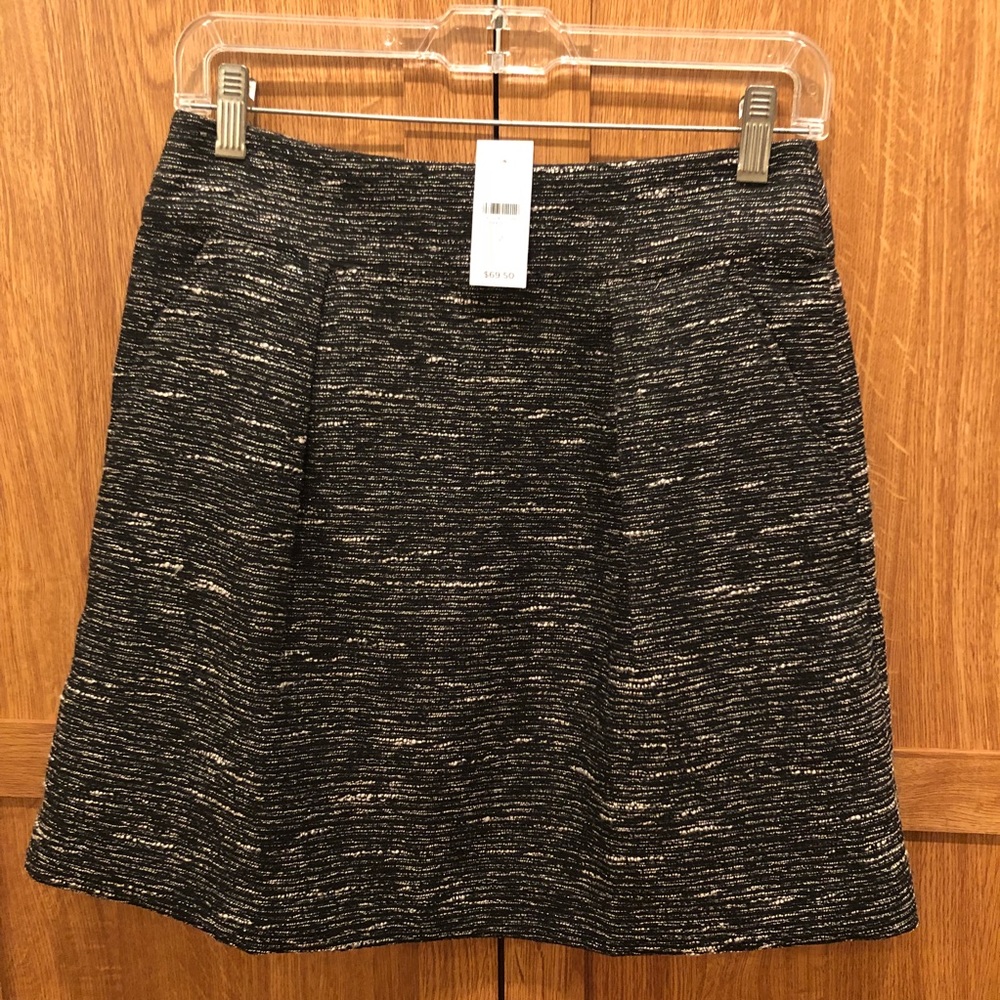 LOFT black speckled mini skirt with pockets